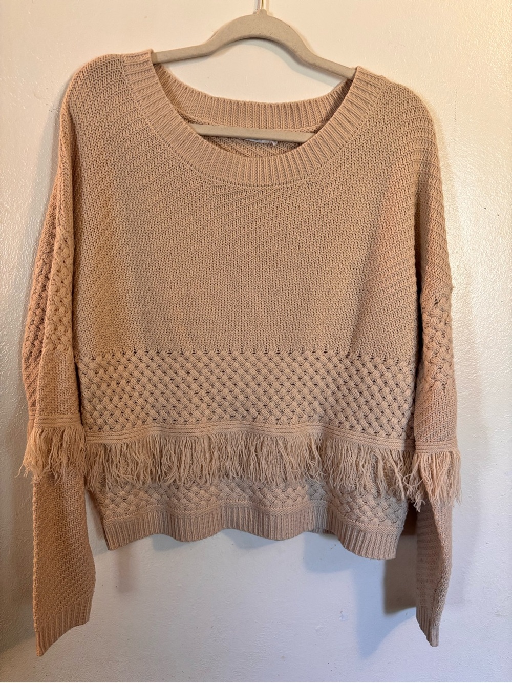 BB Dakota Cream Fringe-Trim Knit Sweater
